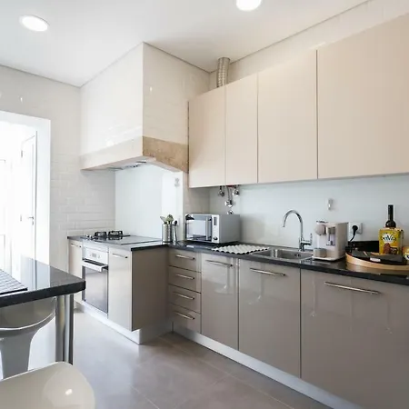 Flh Alameda Spacious Apartment Lissabon